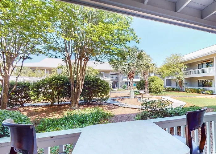 Beachwood Villas 7C